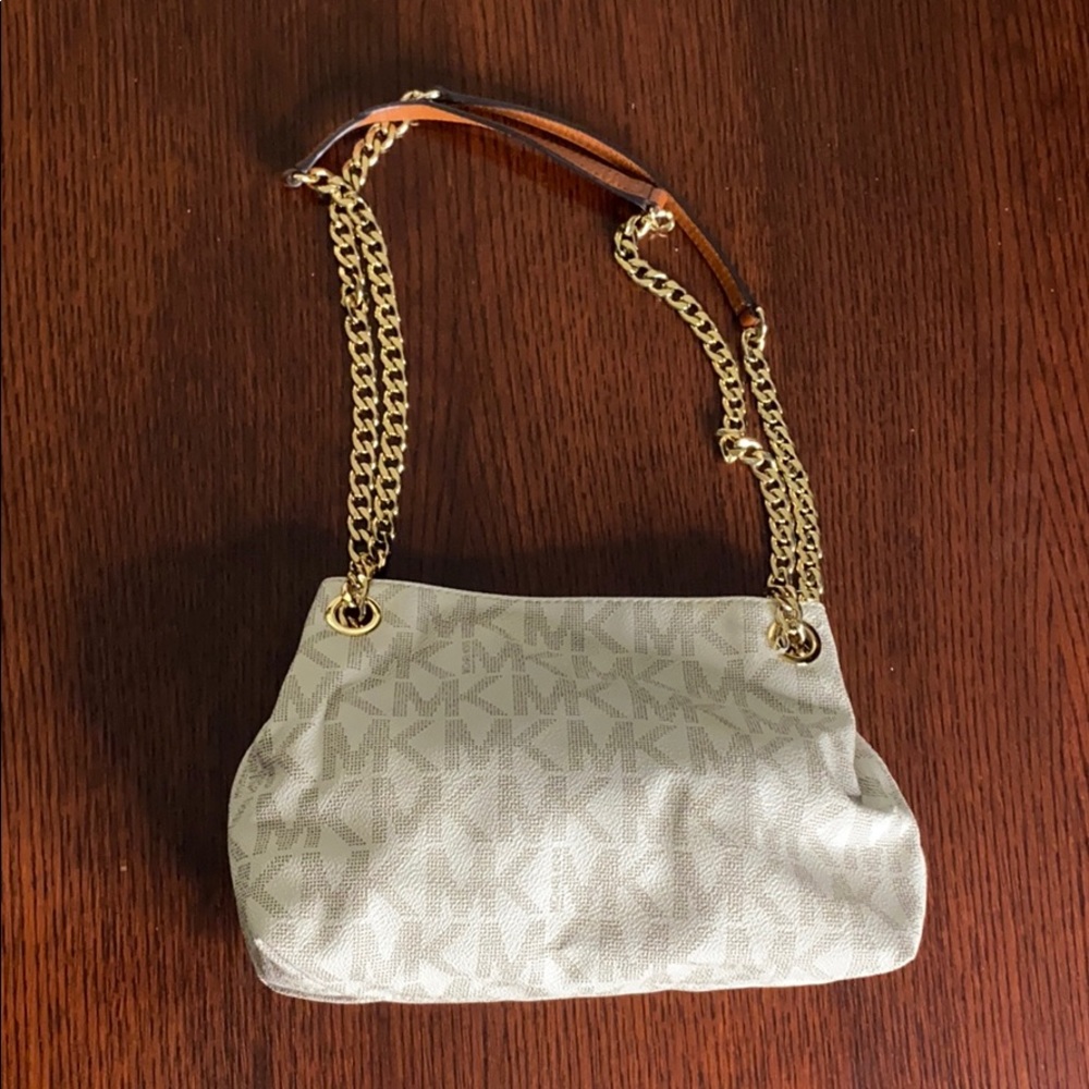 Handbag - Picture 3 of 3